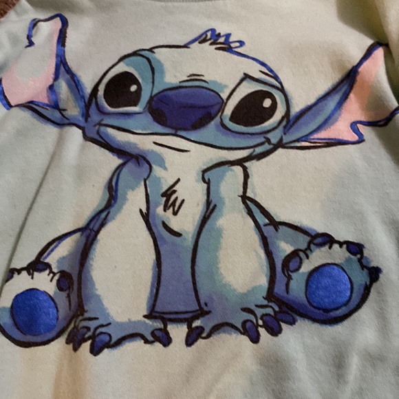 Blue stitch sweater - Picture 2 of 3